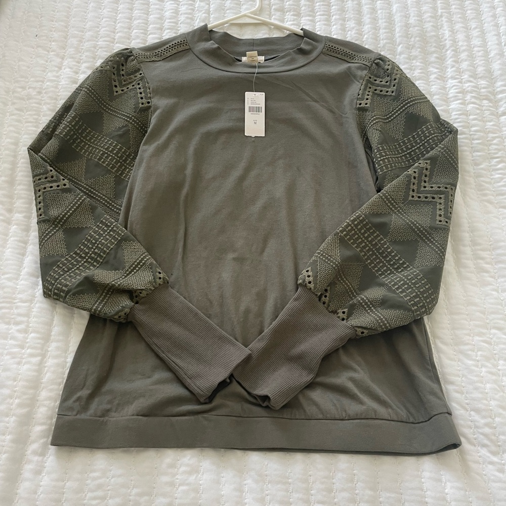 Tiny Anthropologie green long sheer sleeve top